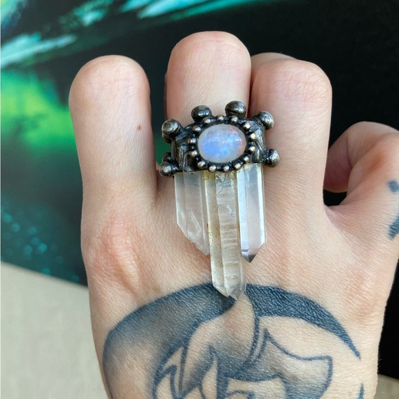 Natural iridescent flash moonstone gem triple crystal quartz adjustable ring - Picture 14 of 16